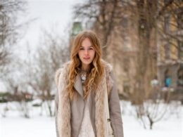 Kadınların Kış Stili: Soğuk Havalarda Moda ve Giyim Önerileri